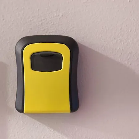 Virginia's Luxury 2 Apartament *