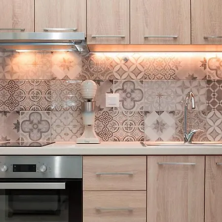 Apartament Virginia's Luxury 2 *