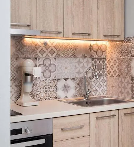 Virginia's Luxury 2 Apartament